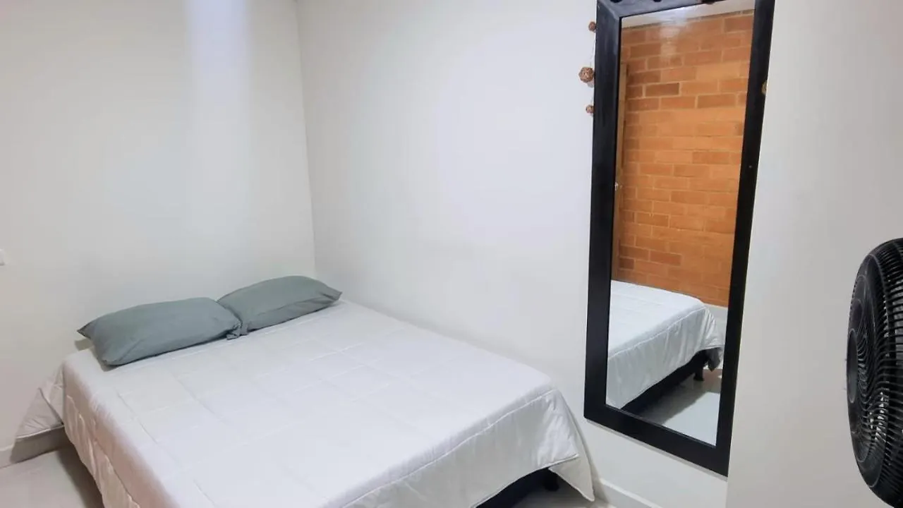 Apartment Apartamentos Extraordinarios En Medellin, Viajeros Y Familias Colombia
